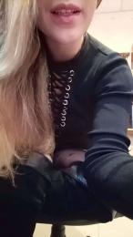 dzinblondi webcam model stream image