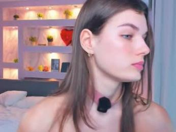 candy_flo webcam model stream image