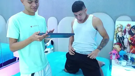 party_duo_boys webcam model stream image