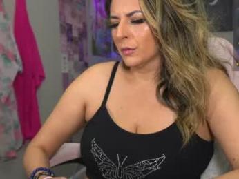 xclusivesecrets webcam model stream image