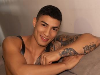 AngellAdams webcam model stream image