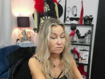 Soft-Crystal webcam bongacams model stream image