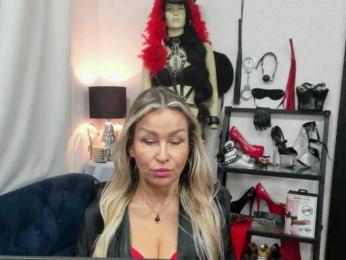 Soft-Crystal webcam model stream image