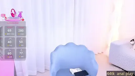 Selenaaaaa- webcam model stream image