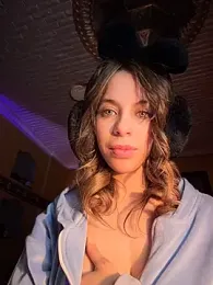 ORLA86 webcam model stream image