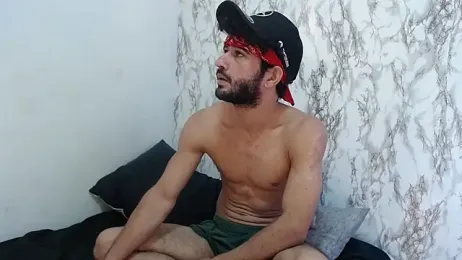 Moon_and_aaron webcam model stream image