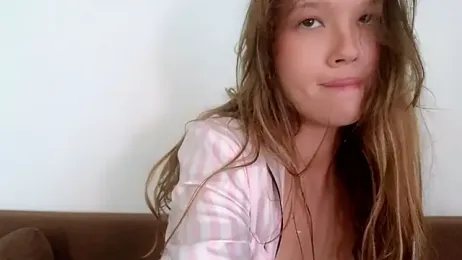 DemiDee webcam model stream image