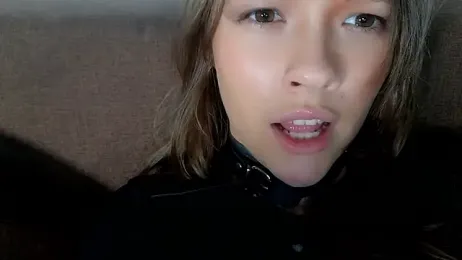 DemiDee webcam model stream image