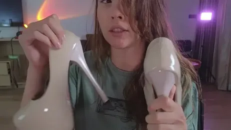 DemiDee webcam stripchat model stream image