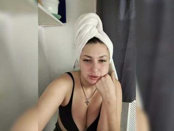 MonicaMilf webcam model stream image