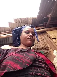 Dellah27 webcam model stream image