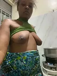 Dellah27 webcam model stream image