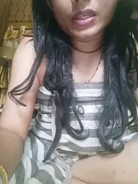 SweetTsAngel webcam model stream image