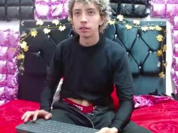 poisondost_hot webcam model stream image