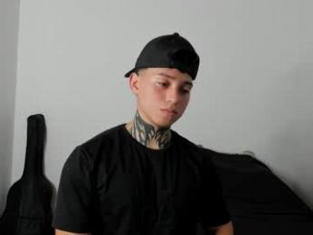 alessandro_wolf webcam model stream image