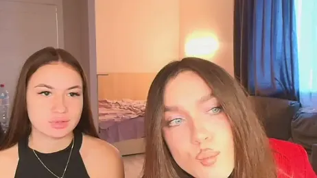 MayaGlow webcam stripchat model stream image