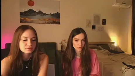 MayaGlow webcam model stream image