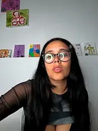 Annya-sweet webcam stripchat model stream image