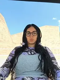 Annya-sweet webcam model stream image