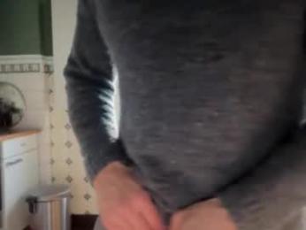 musclehair3 webcam model stream image