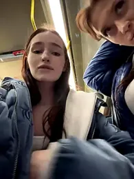 SnappyHappy webcam model stream image