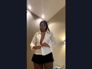 Isabella Florez webcam flirt4free model stream image