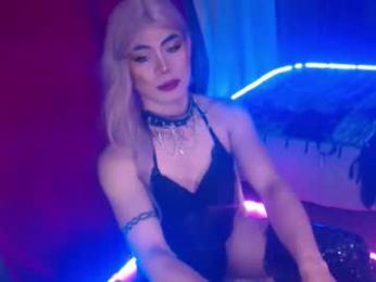 ur_dominatrix webcam model stream image