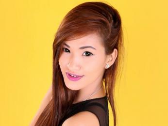 AngelaTomochi webcam model stream image