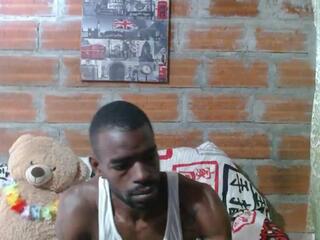 Tairon Tuck webcam model stream image