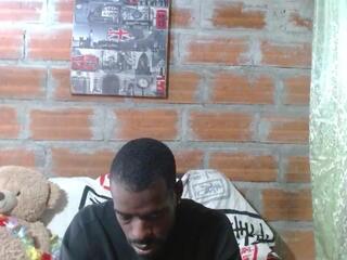 Tairon Tuck webcam model stream image