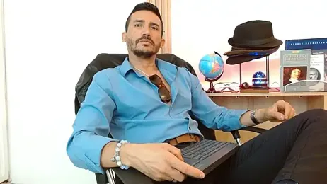 Reiko_85_ webcam stripchat model stream image