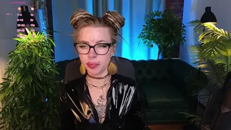 trixxxie_ webcam model stream image