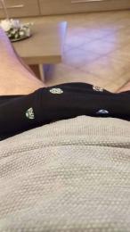 black9898 webcam cam4 model stream image