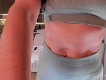 missflowersbloom webcam model stream image