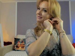 Monika Peach webcam model stream image