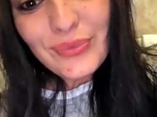 britneyquenn18 webcam model stream image