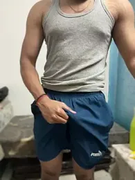 RaghavSinghvs webcam model stream image
