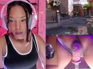 hyliebloom webcam model stream image