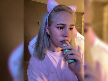 dikidii webcam model stream image