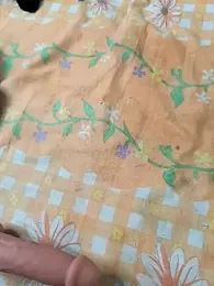 Family02 webcam model stream image