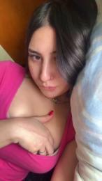 hottll2 webcam model stream image