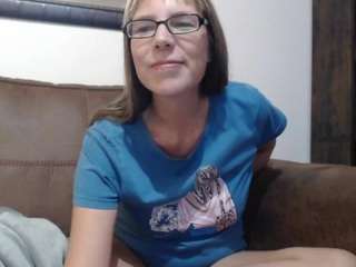 lustful-lexie webcam model stream image