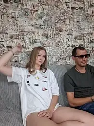 VChelsiV webcam model stream image