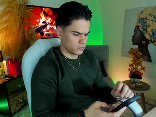 Matt Andersson webcam model stream image