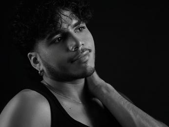 AlexanderJordan webcam model stream image