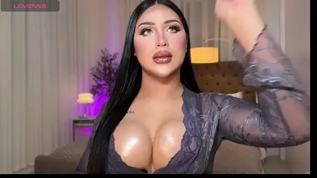 Your_Majesty_Tyra webcam model stream image