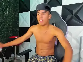 Damondark webcam model stream image