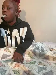 DancingLemonade webcam model stream image