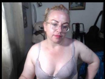Tania-Goddess- webcam bongacams model stream image