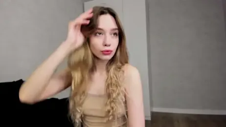 LiraHoney webcam stripchat model stream image